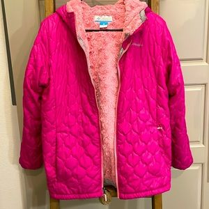 Youth XL Columbia jacket. Fully softly lined witching with pockets